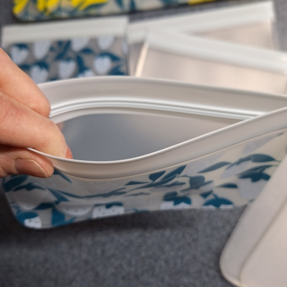 ELLO Reusable BPA Free Easy Zip Food Storage Bags, 14 Pieces NWOT - Picture 3 of 11